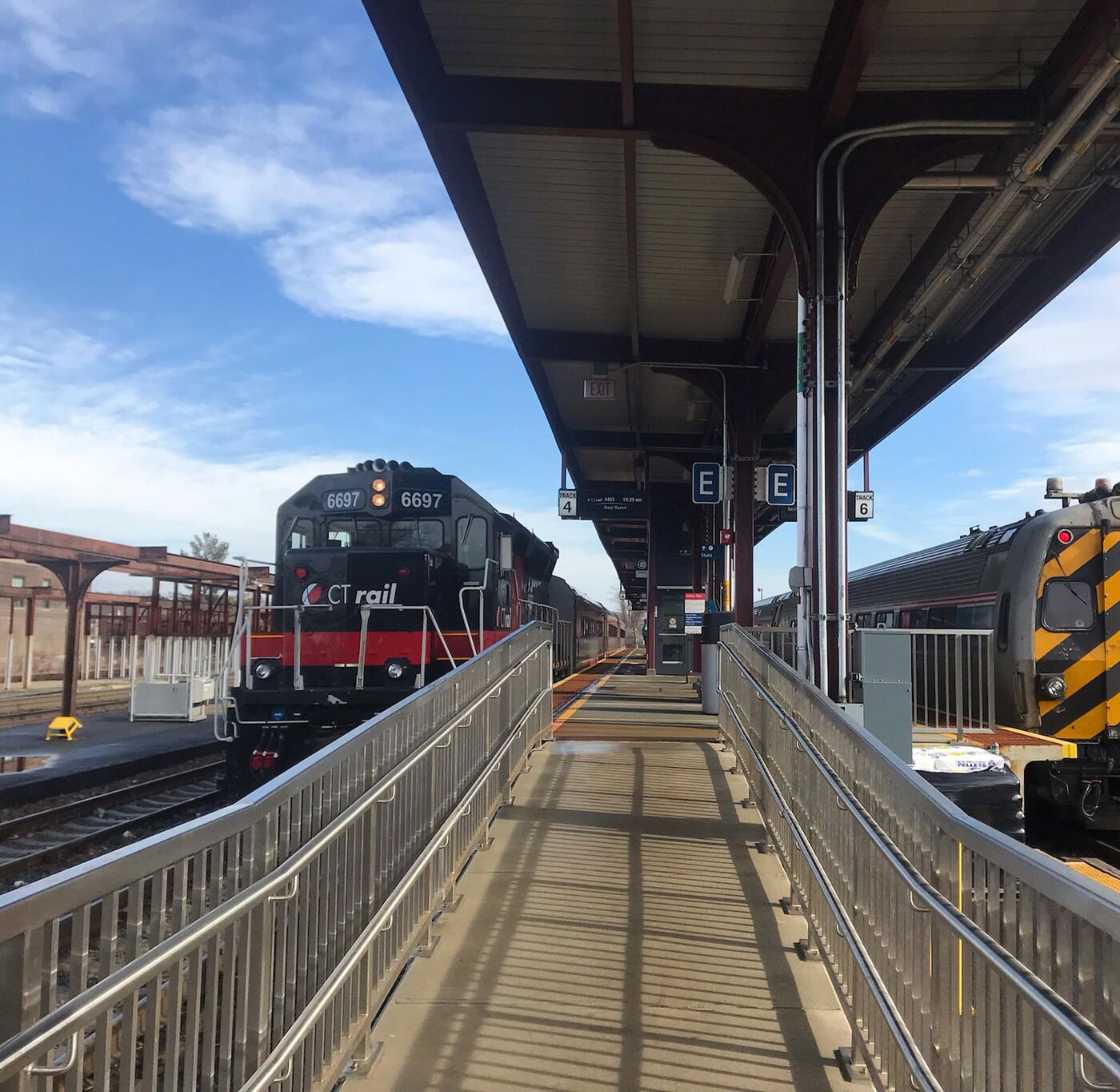 Train platform